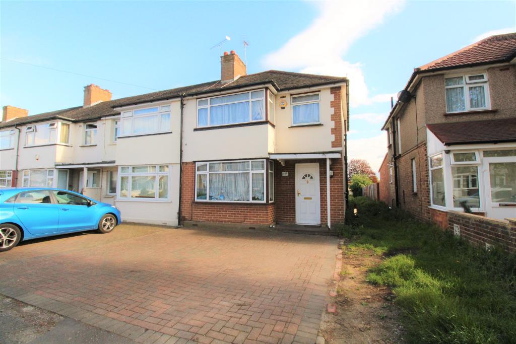 Charrison Davis Estate Agents in Harlington and Hayes