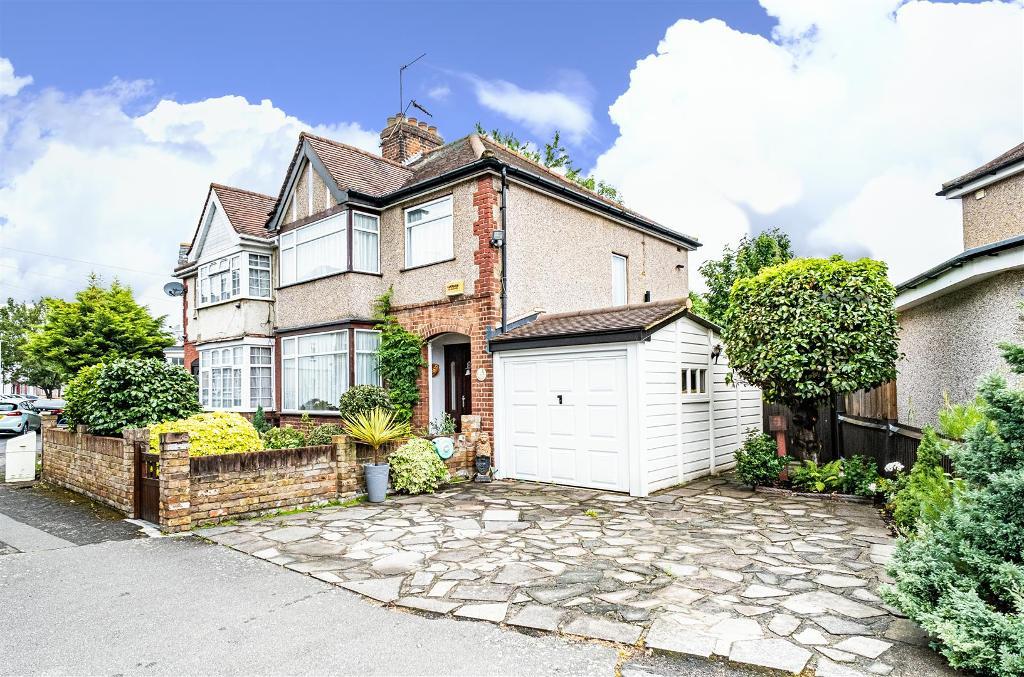 Nield Road, Hayes, Middlesex, UB3 1SE