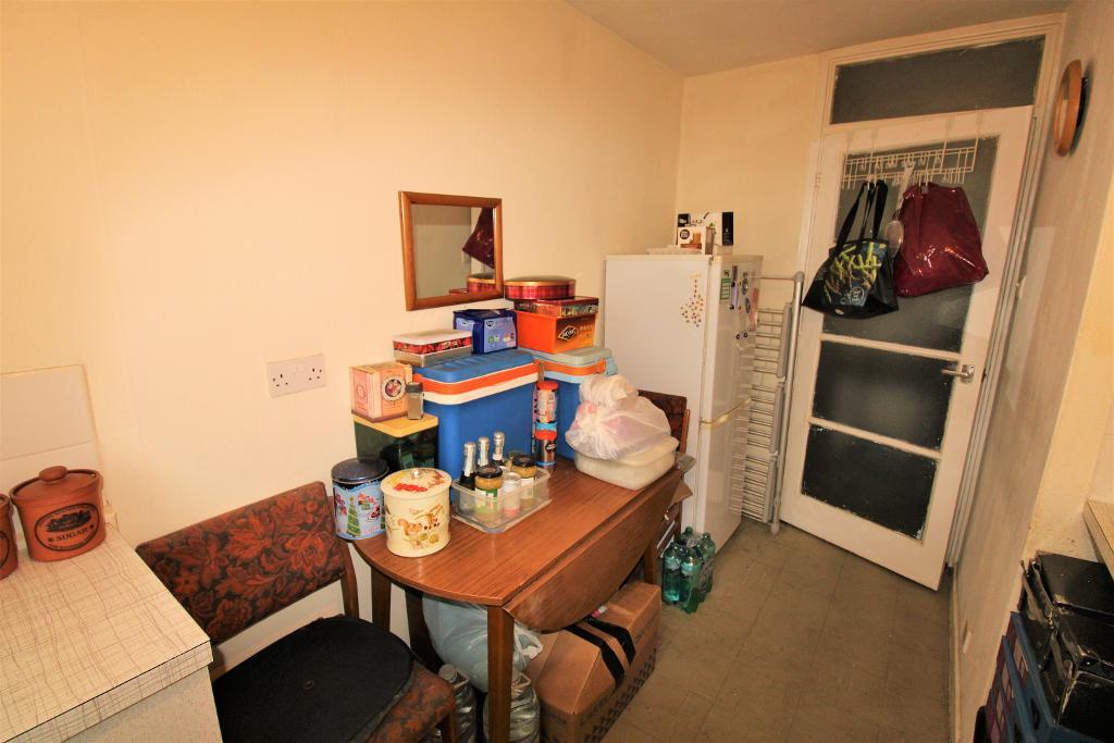 Flat For Sale in Felbridge Court, 311 High Street, Harlington