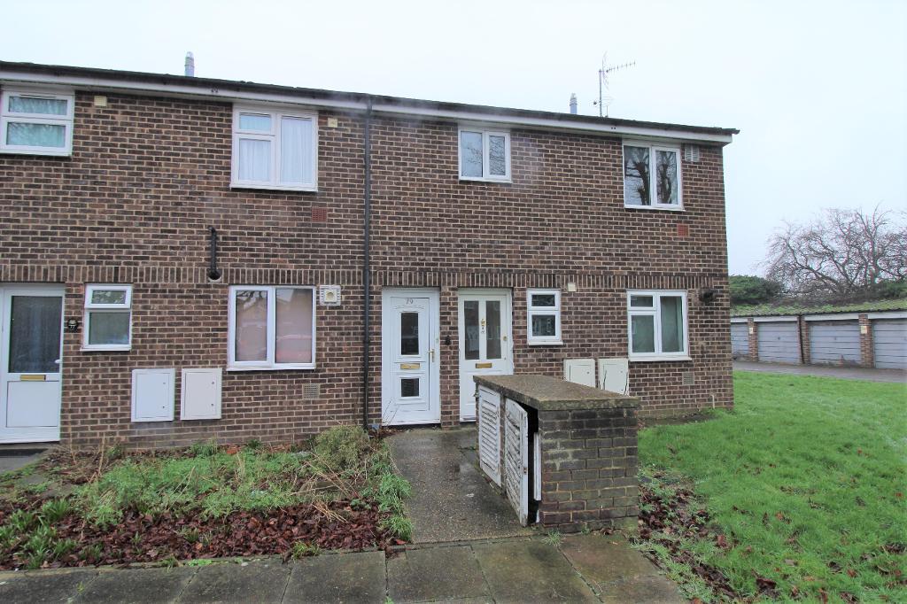 Bletchmore Close, Harlington, Middlesex, UB3 5EX