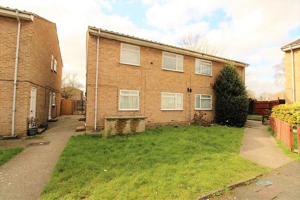 2 Bedroom To Let in Melina Close, Hayes, UB3 2RA Charrison