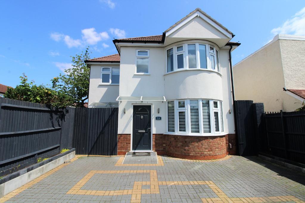 Kingswear Road, Ruislip, HA4 6AY