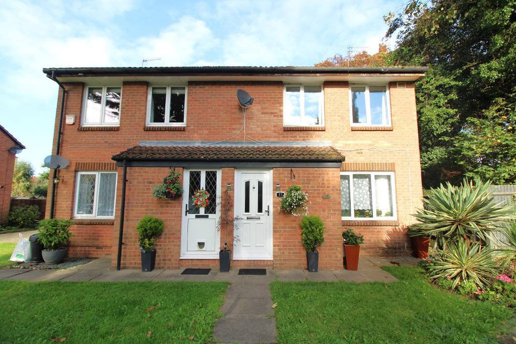 Pippins Close, West Drayton, Middx, UB7 7XQ